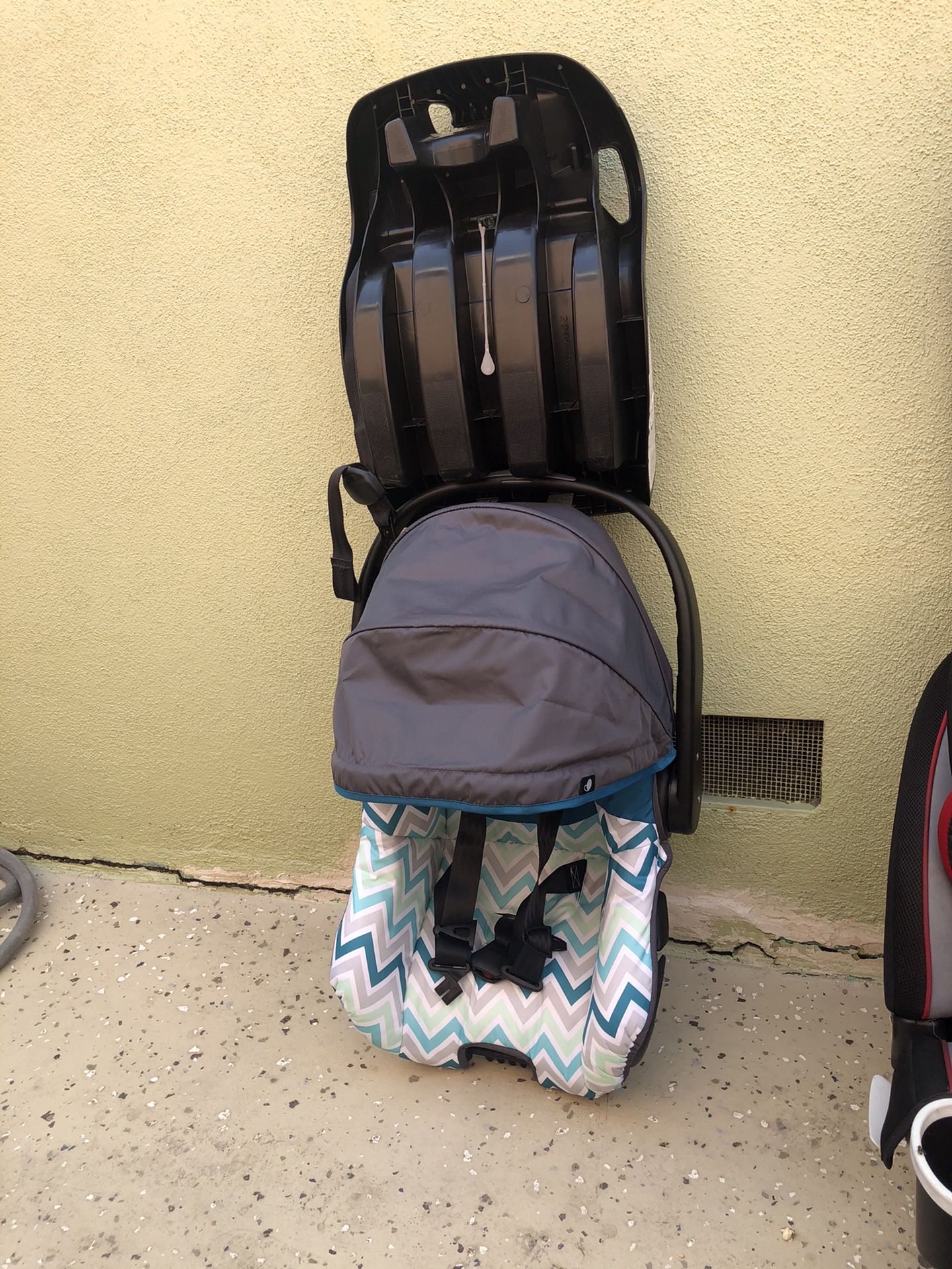 Baby car seat EVENFLO