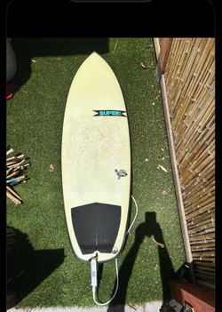 Superbrand the fling surfboard 5’6” 32.4liters + fins + leash (not Channel Islands Firewire Machado Seaside Feb’s Fish Rnf 96 Pisces Album G And S Fir
