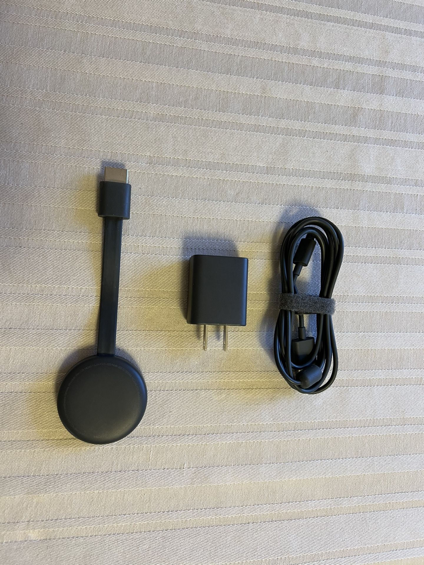 Google Chromecast 2nd Generation 1080p Portable Media Streamer (NC2-6A5)