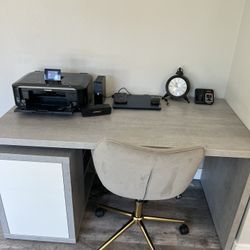 Desk
