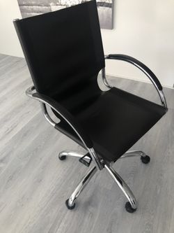 Leather Swivel chair