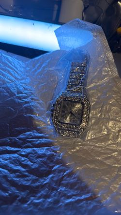 Lab made diamond watch