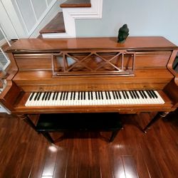 Free Upright Piano