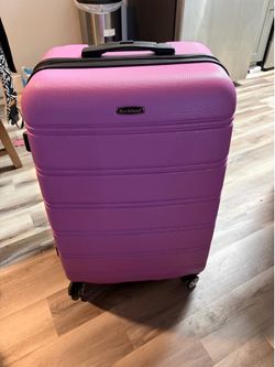 Rockland 28" Hardside Check-In Spinner