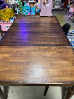 Big sturdy wood table with leaves