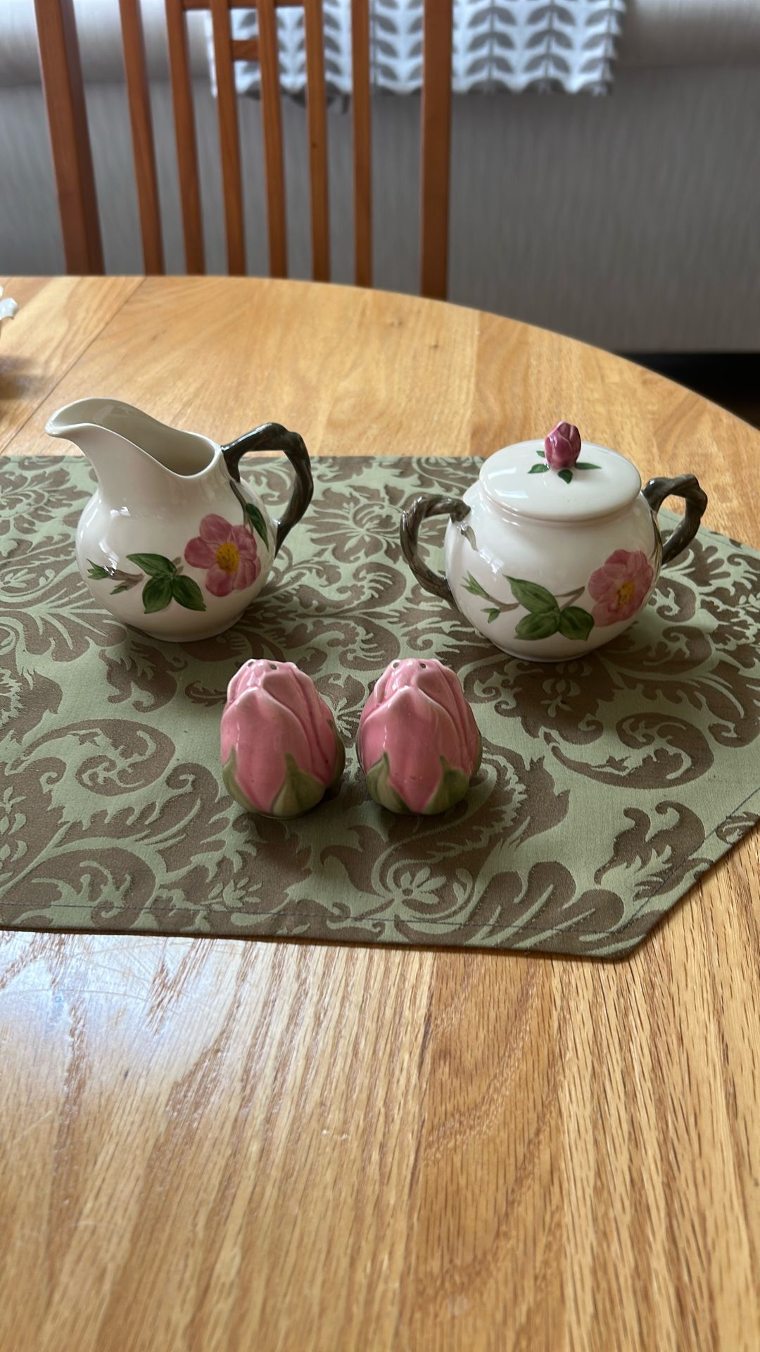 Franciscan Ware Desert Rose