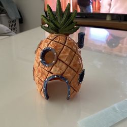 Sponge Bob Pineapple House New