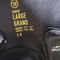 $25 OBO new Adult Large Hockey Elbow Pads