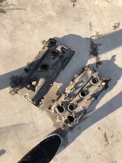 350z hr valve covers (pair)