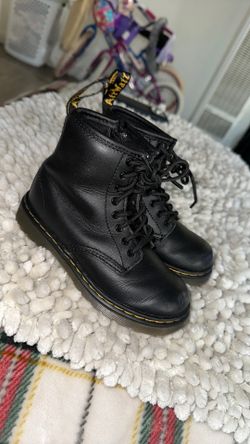 Kids Dr Martens
