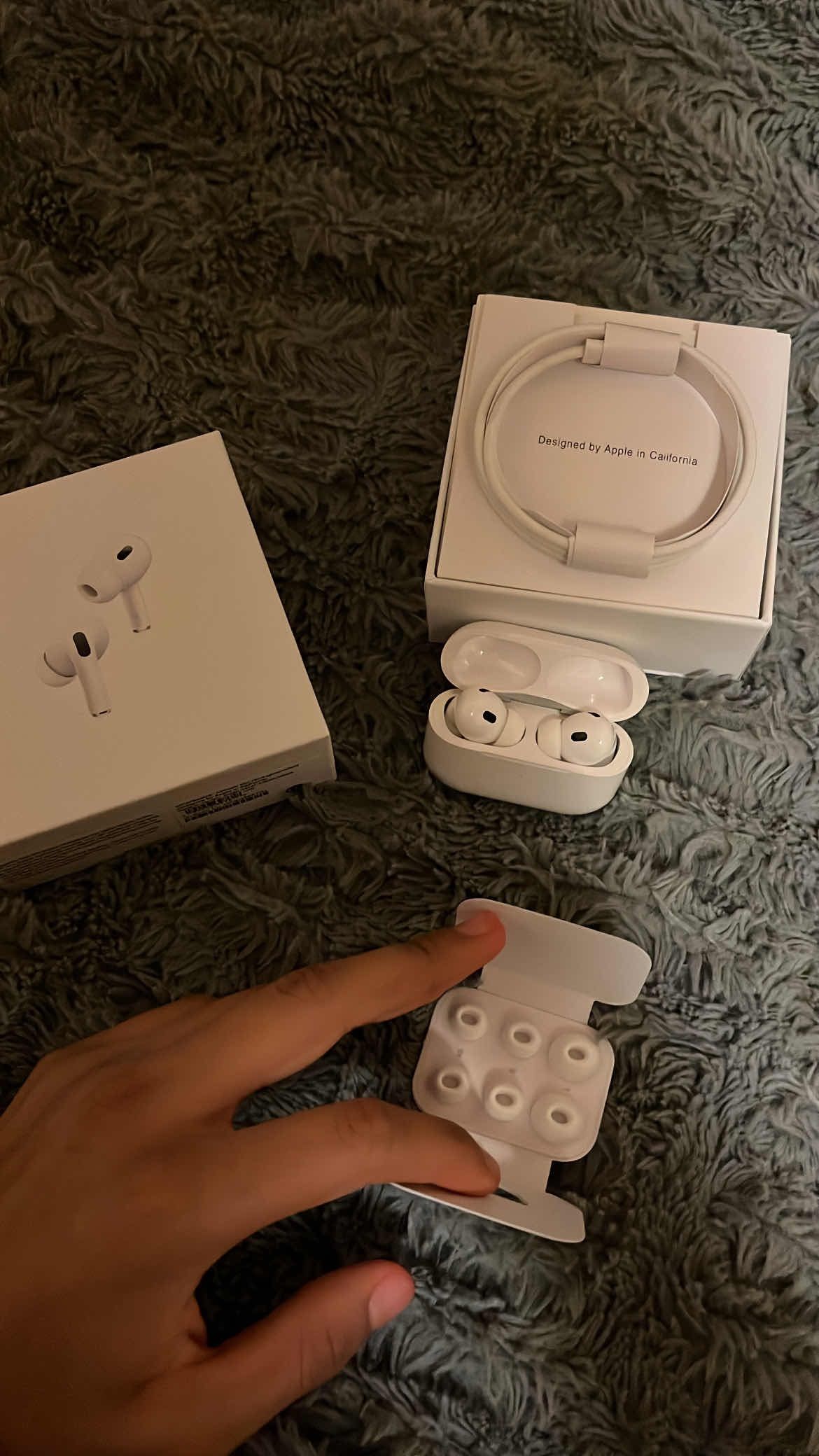 Apple AirPods 2nd Generation