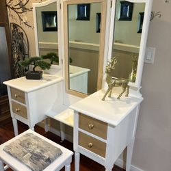 Vanity With Stool 