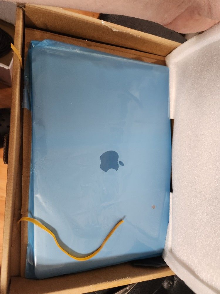 🖥️ **Space Gray Retina LCD Screen Assembly – MacBook Pro 13" (A1706 / A1708)**  