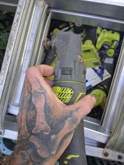 Ryobi Oscillating Multi-Tool