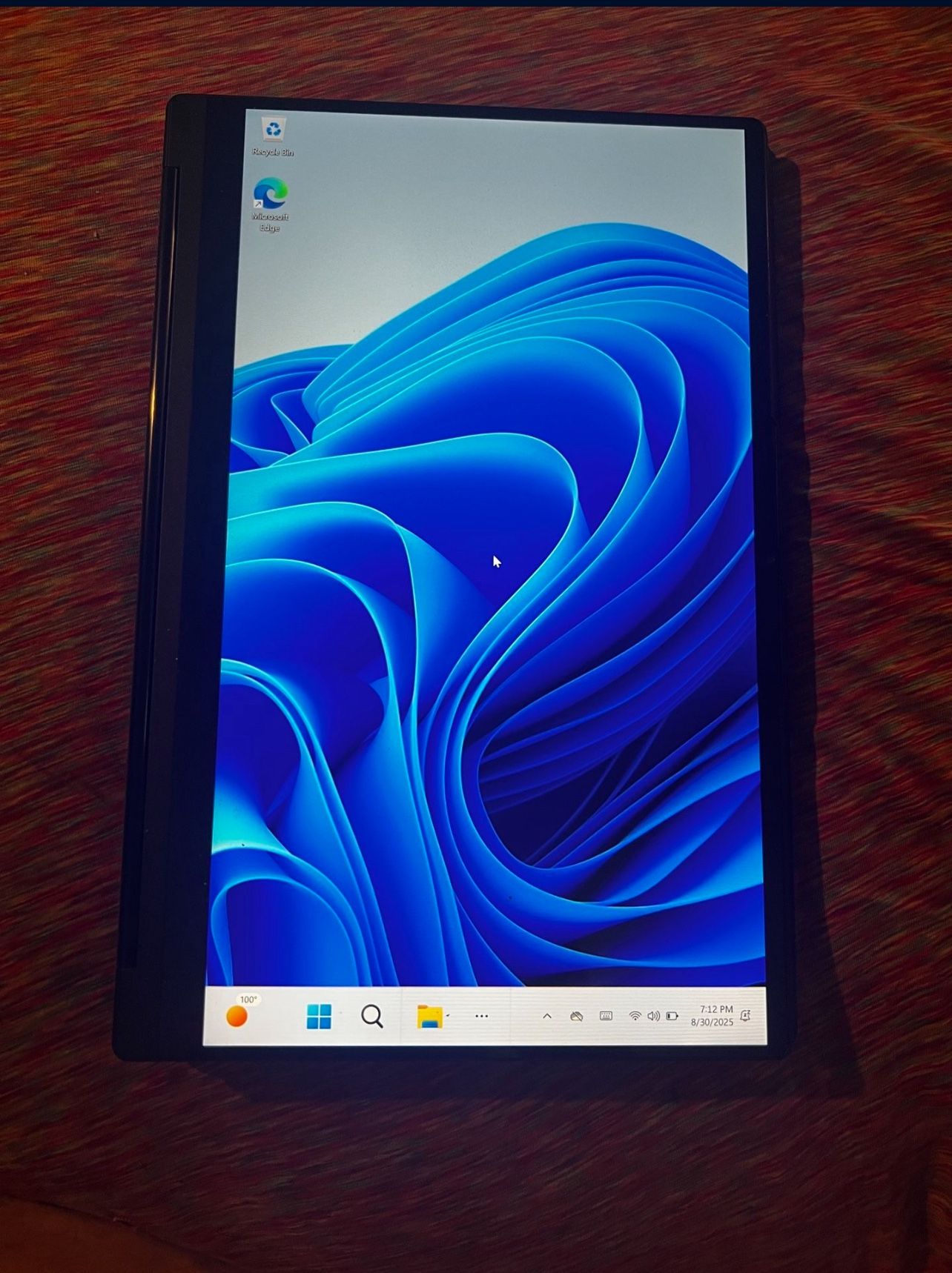 Lenovo Yoga 9 2-in-1 Laptop/Tablet