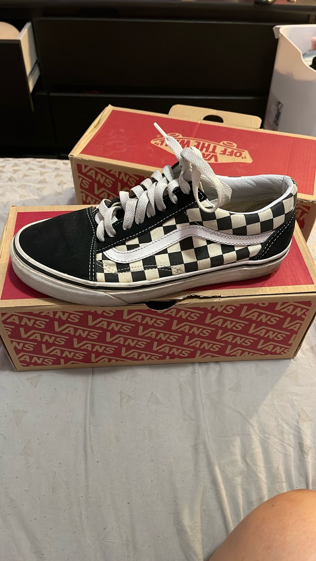 Vans 
