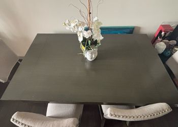 City Furniture Dining Set