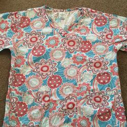 Cute Flower Med Couture Medical Scrubs!
