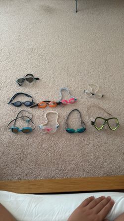 9 Swimming Goggles In Good Condition 