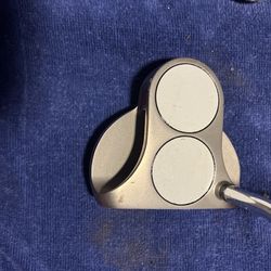 Oddessy 2 Ball Putter
