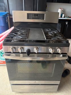 GE-30 in. Gas range