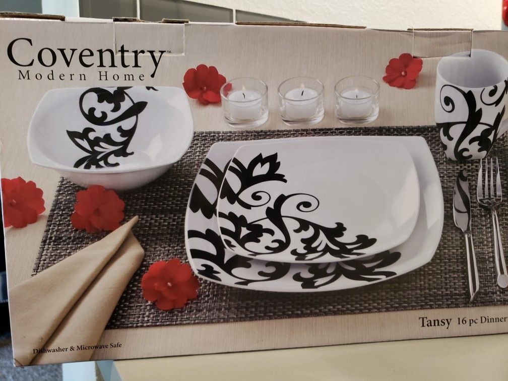 Coventry Dinnerware Set