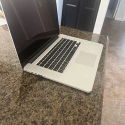 Apple MacBook Pro (Retina, Mid 2012)