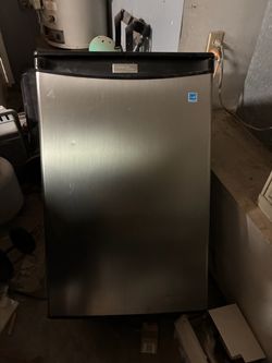 Danby Designer Mini Fridge Stainless Steel
