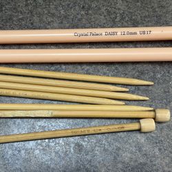 Knitting Needles - 2pr, 1 Set double ended