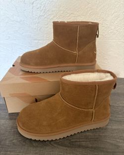 Koolaburra by UGG Koola Mini II Chestnut Suede Boots, Womens Size 6