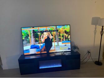 75 inch Roku tv
