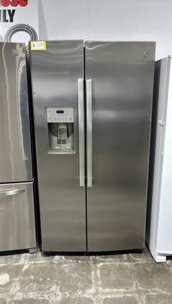 GE Stainless Steel Side by Side with IceMaker