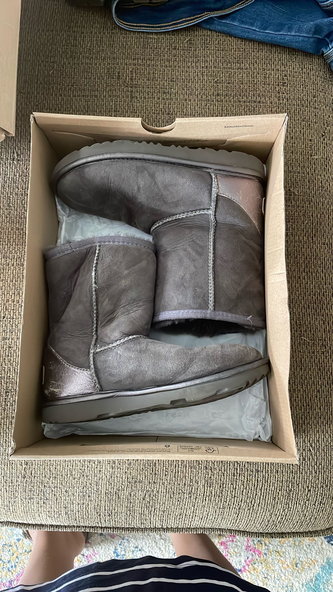 Kids gray UGGs size 2