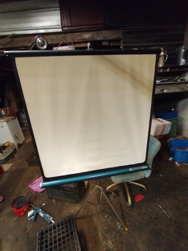 Vintage Stand Up Screen & Projector In Original Casing