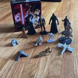 STAR WARS Figurines, Other and Carry Tin Box