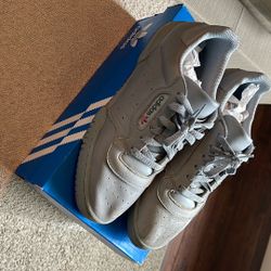 Size 8.5 - adidas Yeezy Powerphase Calabasas Grey