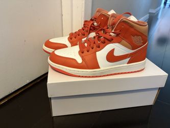 Womens Air Jordan Mid