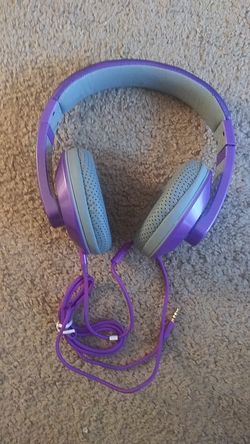 Purple headphones with microphone