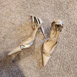 Vintage Metallic And Beige Strap Pointy Toe Heels Sz 7.5
