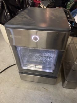 Ice maker