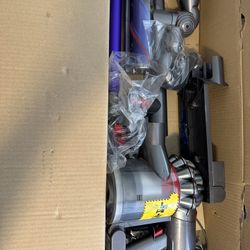 Dyson V8 Animal +