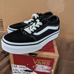 Size 11.5 Kids Vans Black Sneakers