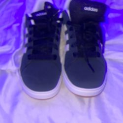 Adidas Campus  Kids Size 5