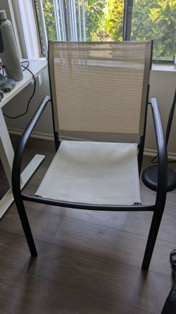 Mesh sling chair