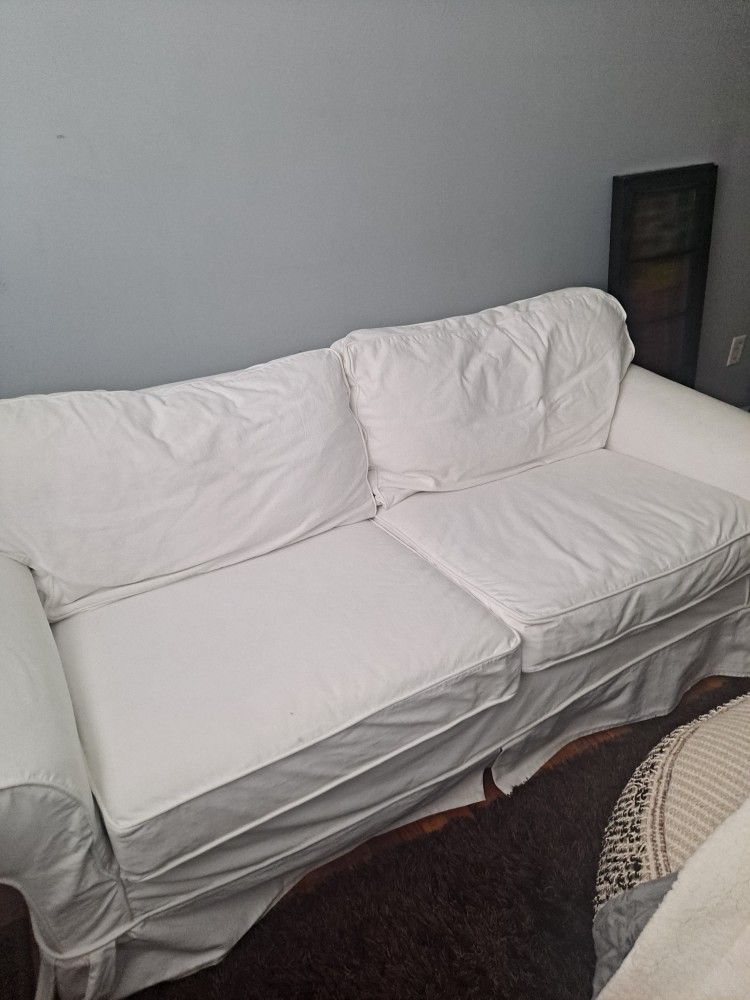 $275, Moving, Everything Must Go!