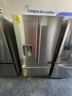 Refrigerator Kitchen Aid