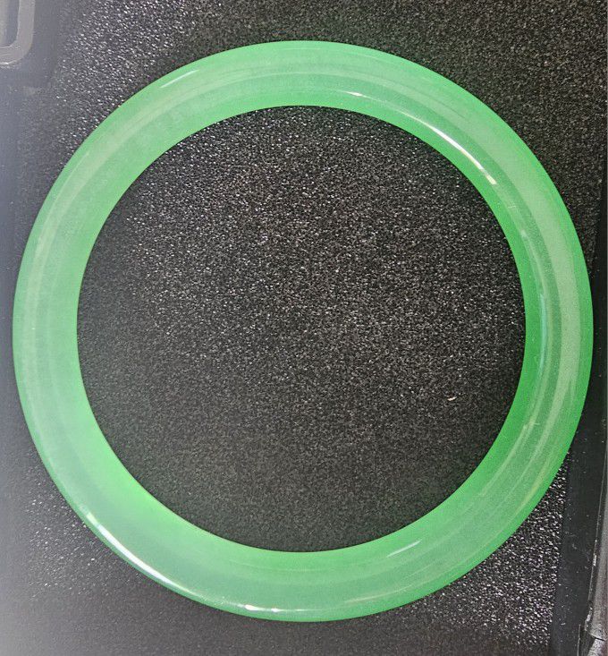 Genuine Natural Green Jadeite Jade Gemstone Bangle Bracelet 62mm