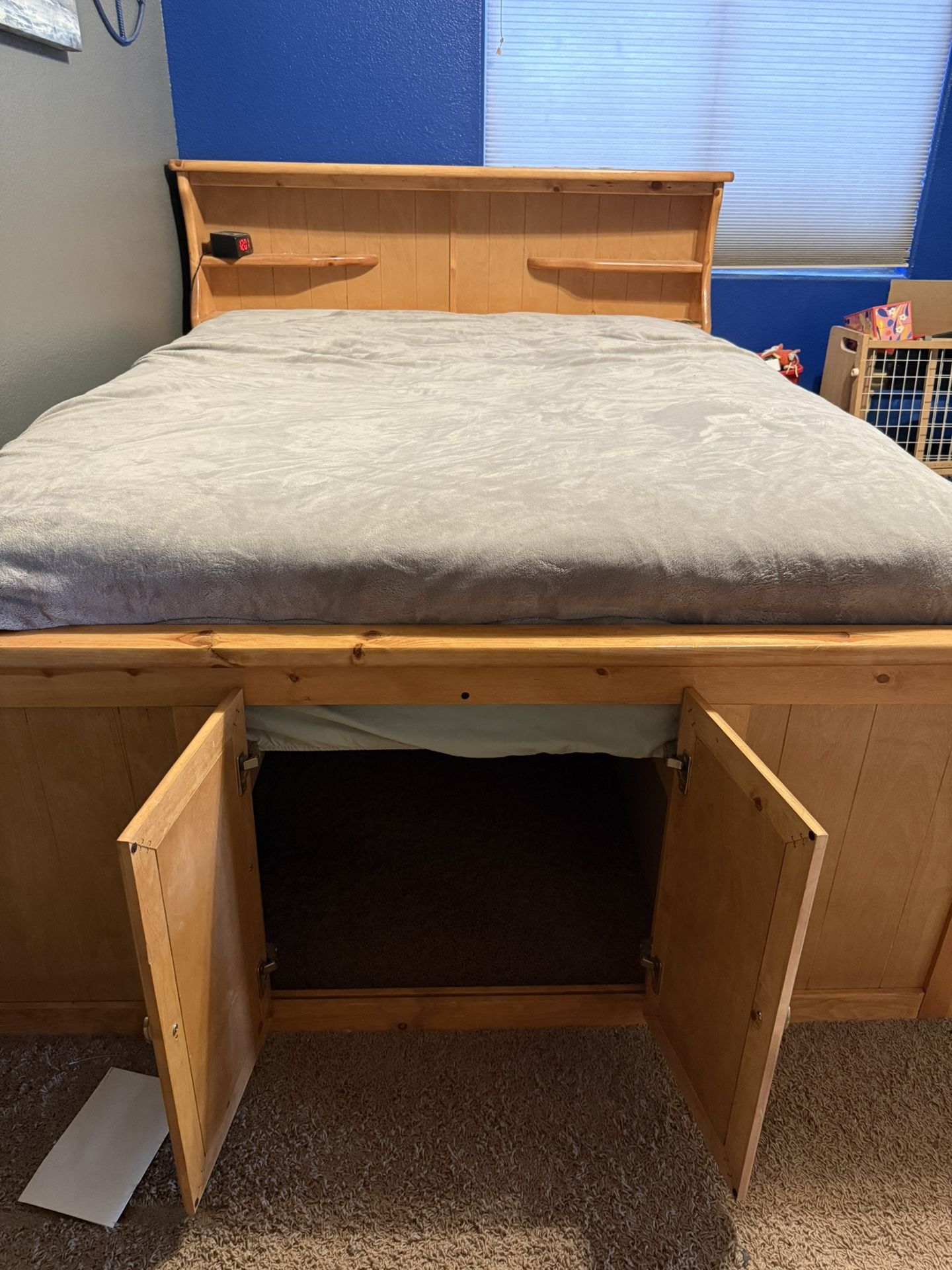 Sophia Kids Queen Captain Bed