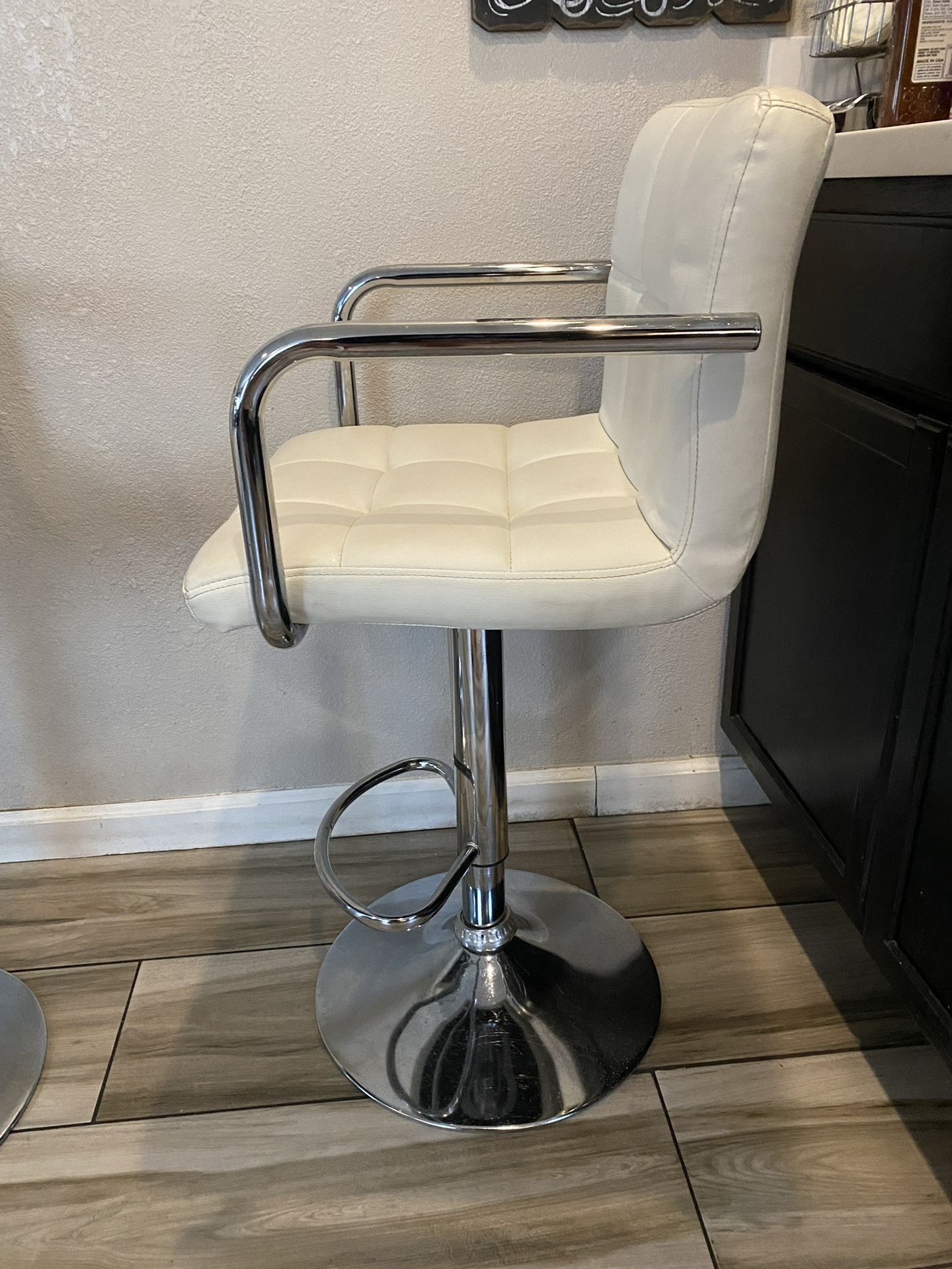 Bar Height / Counter Top Stools 