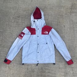The North Face and Supreme joint jacket